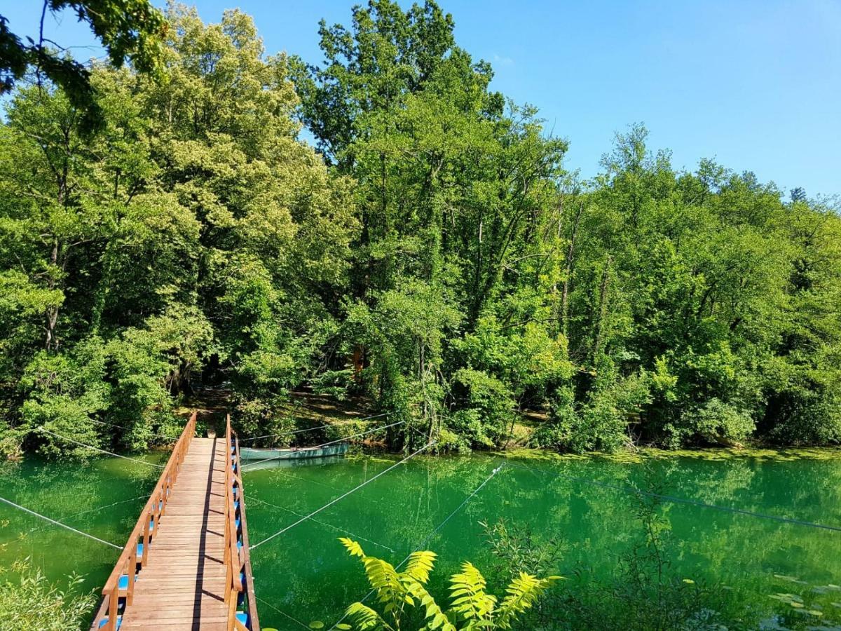 Riverland Gornji Zvečaj Eksteriør billede