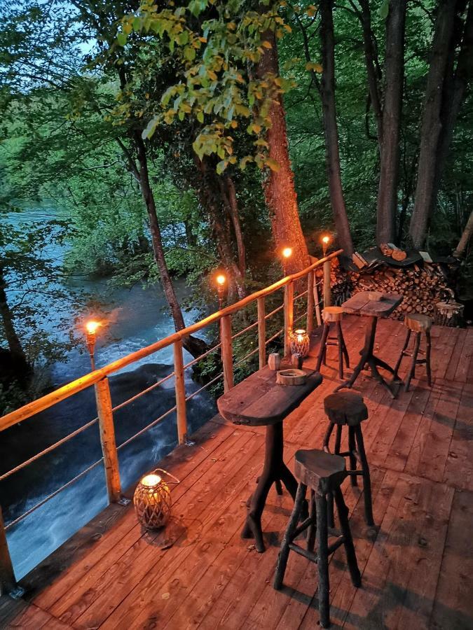 Riverland Gornji Zvečaj Eksteriør billede